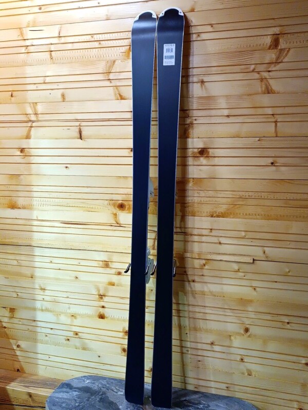LYŽE VOLKL FLAIR JR 160CM --MODEL 2024--